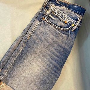 Men’s jean shorts size 28 nwot